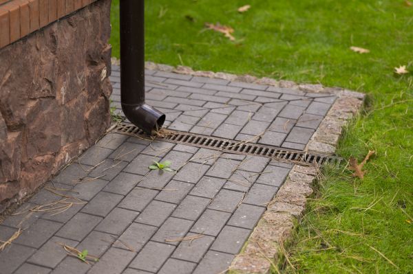 Gutter Drain Maintenance in Westlake
